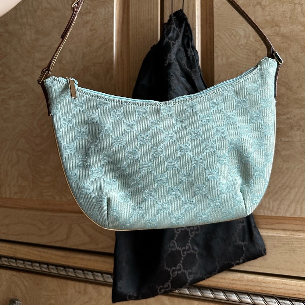 Gucci shoulder bag